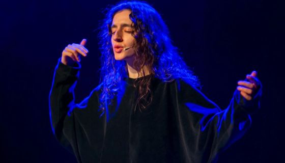 Спектакль «Я — счастье. В объятьях неба»