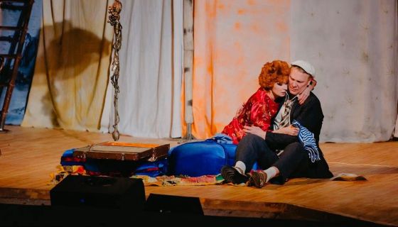 Спектакль «Любовь и голуби», Альметьевск