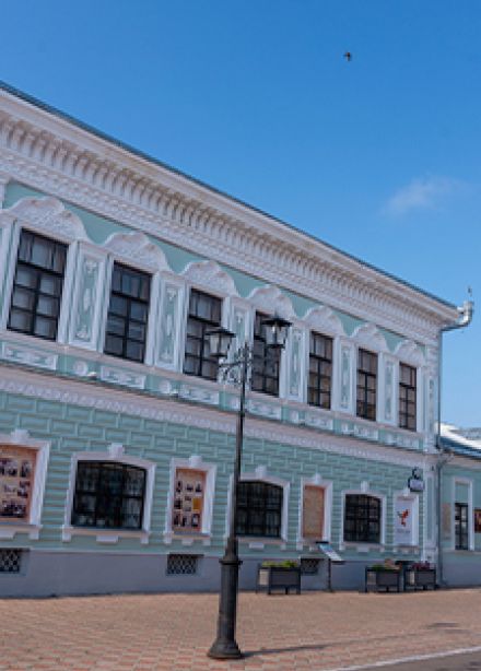 Слава советскому народу. Экскурсия