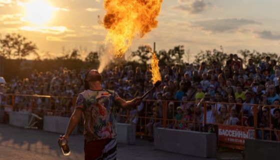 Шоу каскадеров в Набережных Челнах 2024