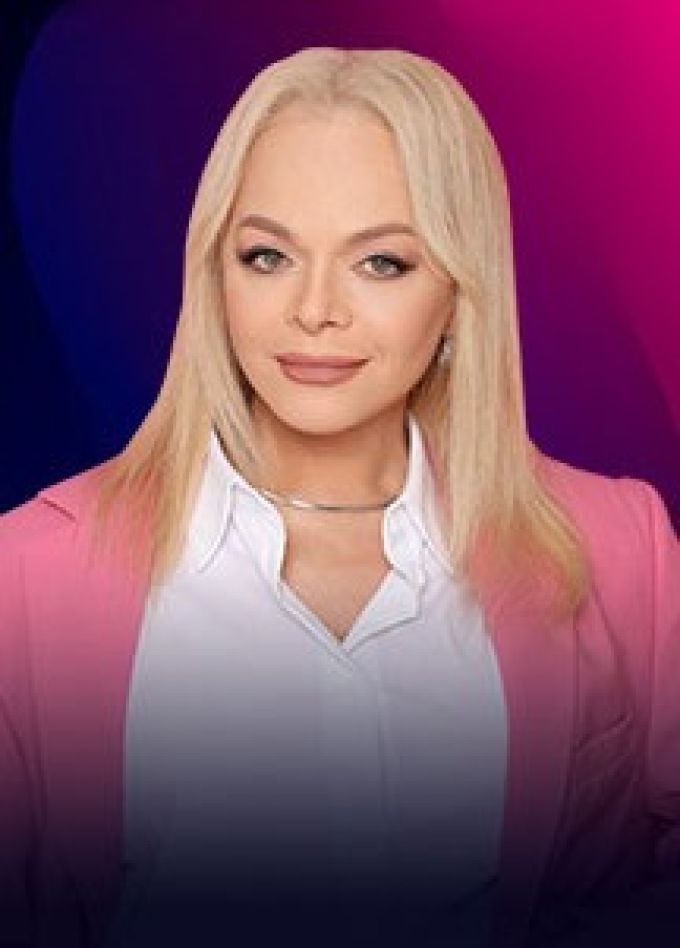 Лариса Долина